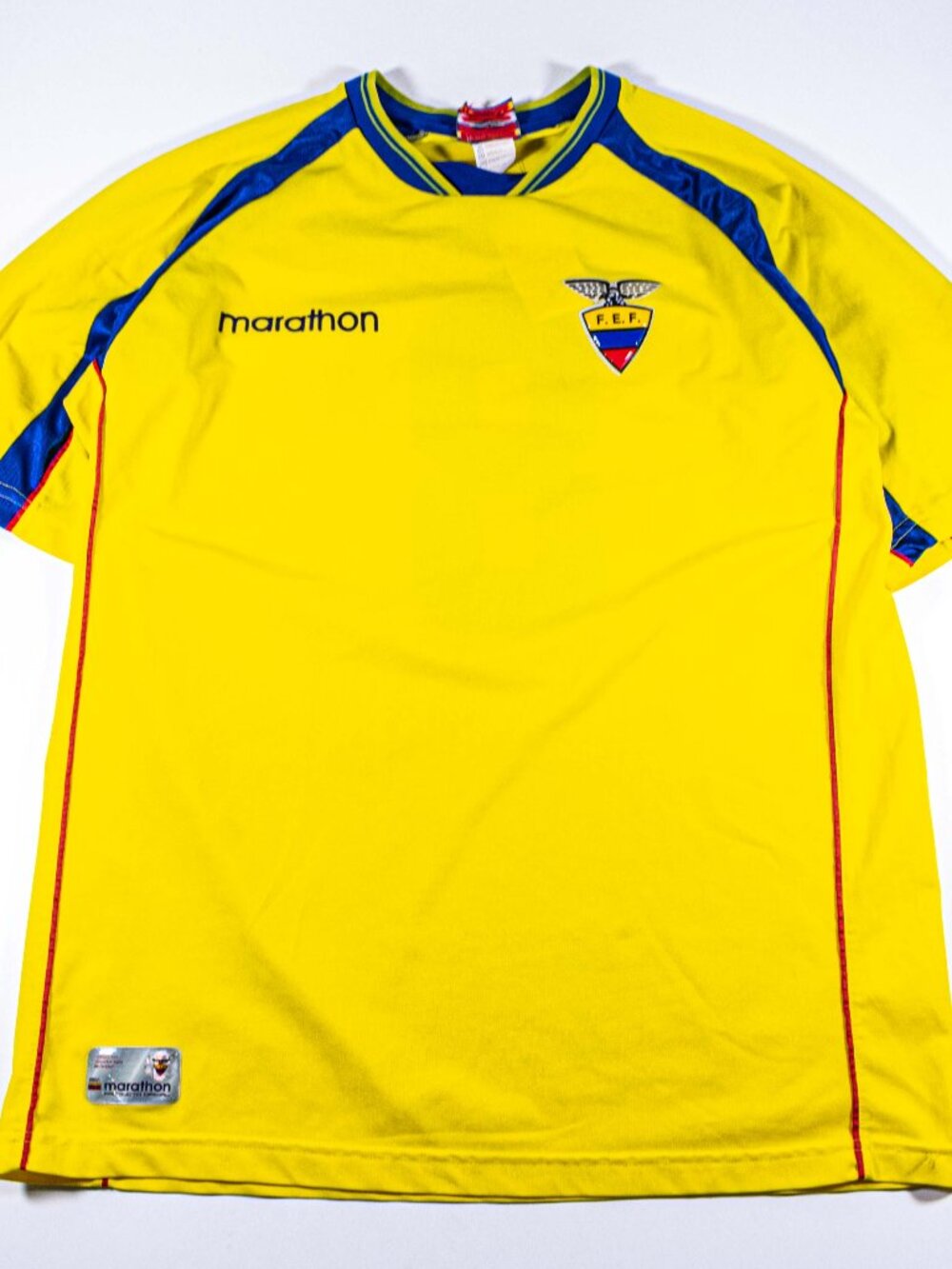 Vintage 2002 Ecuador World Cup Marathon Jersey Mens XXL Customized Soccer Shirt
